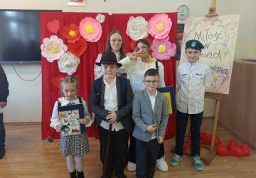 Udział w Międzygminnym Konkursie Recytatorskim pt. „Miłość w słowach zaczarowana”