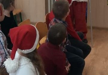 Spotkanie z Mikołajem w klasach I-III